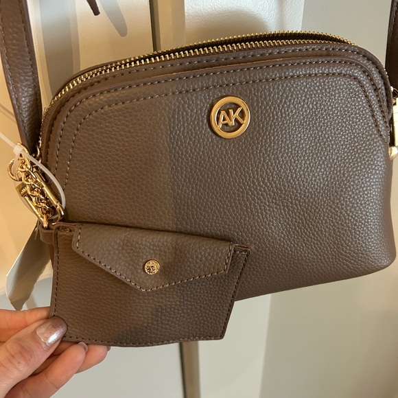 Anne Klein Elegant Brown Crossbody Bag - Picture 2 of 7